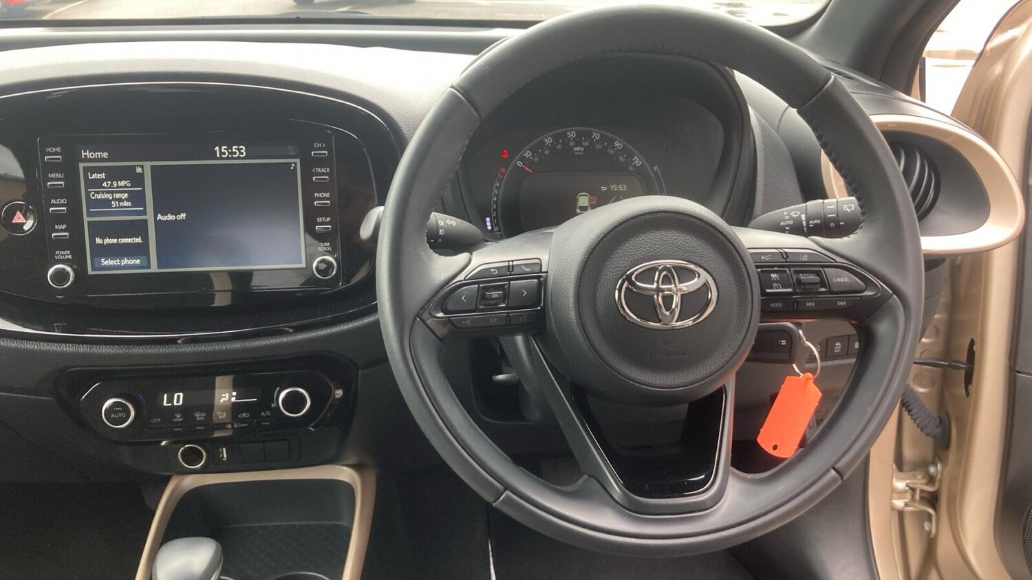 Used Toyota Aygo X 2022 for sale - 76830604: Photo 6