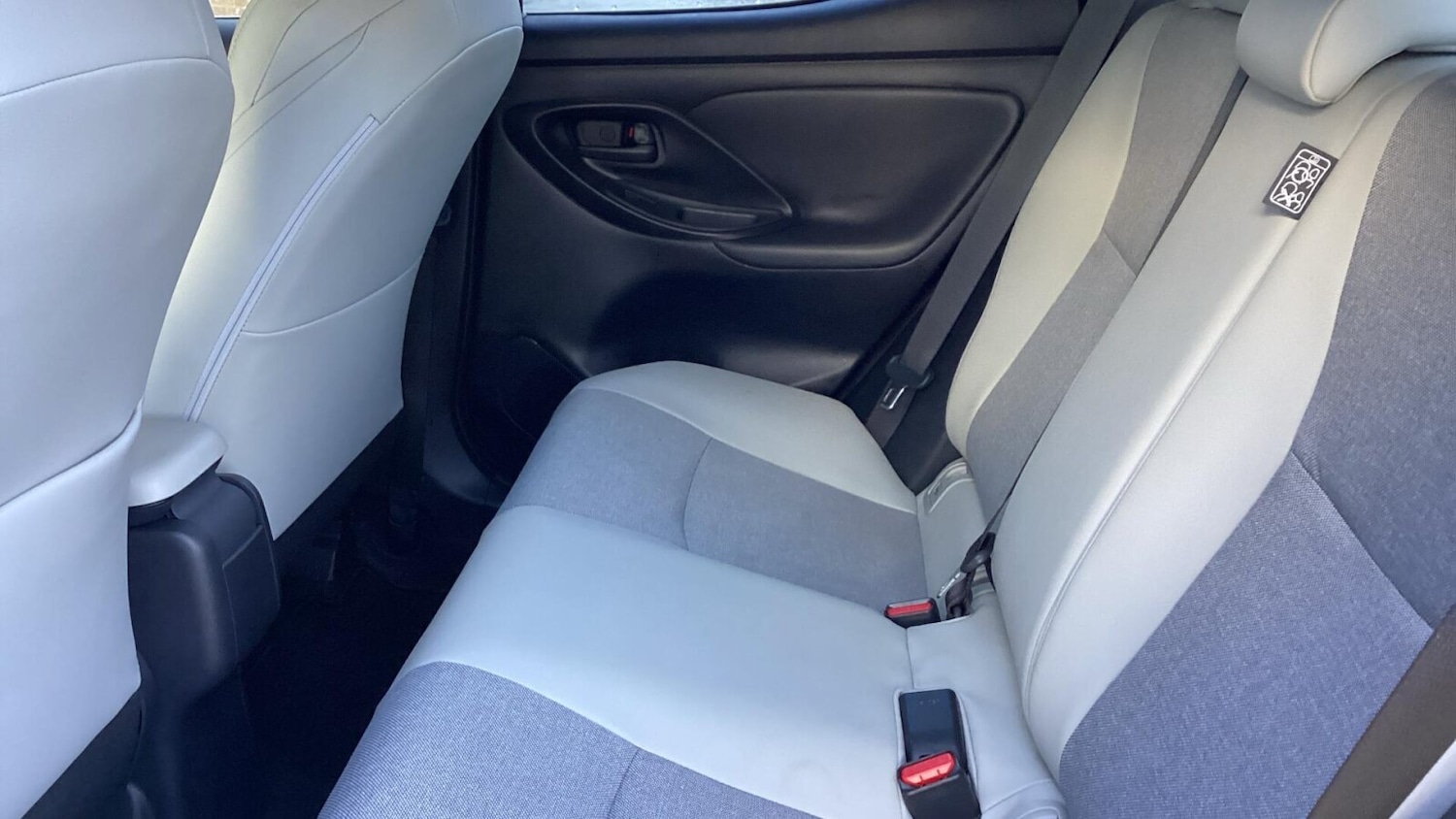 Used Toyota Yaris 2022 for sale - 77450572: Photo 15