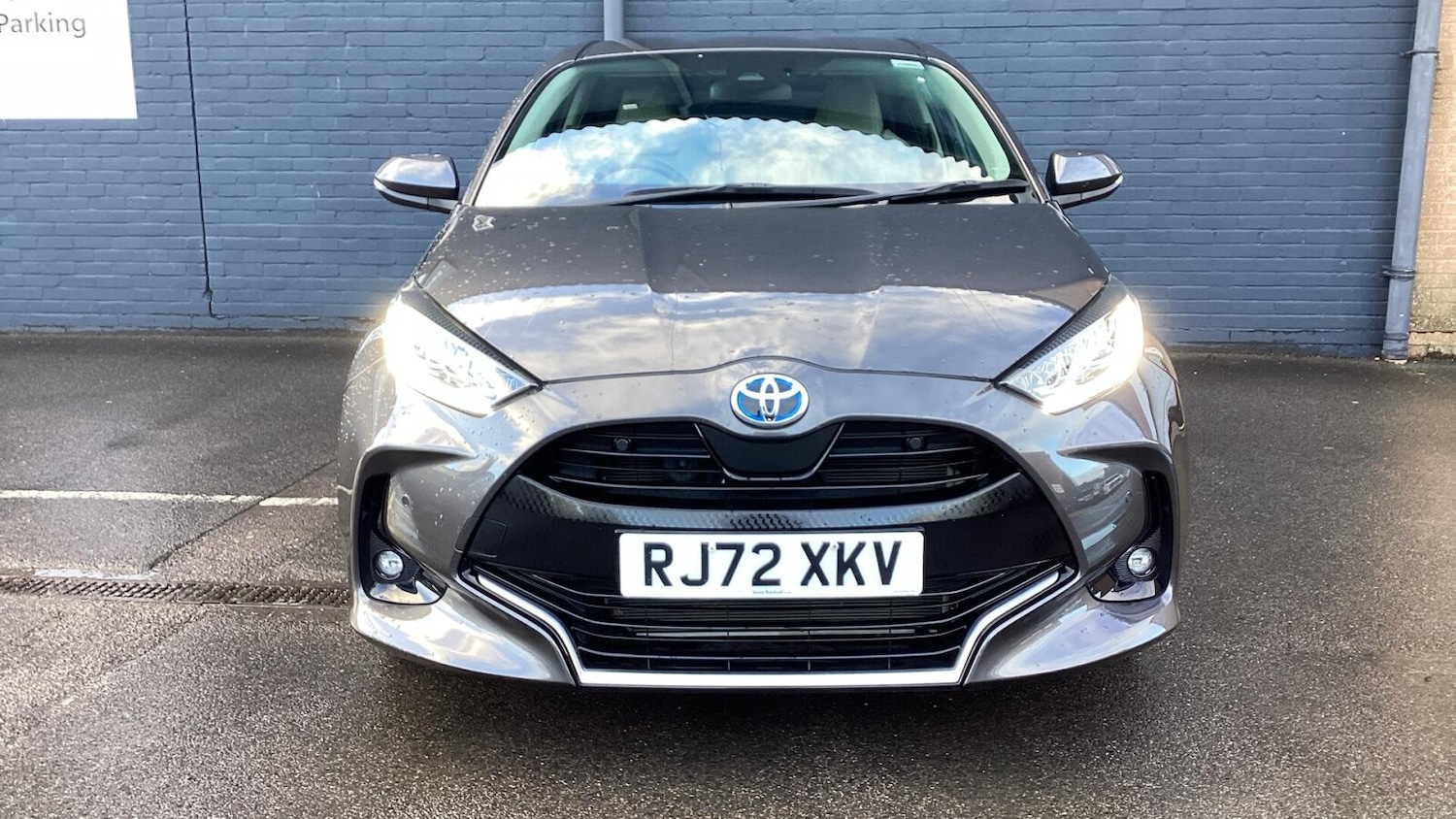 Used Toyota Yaris 2022 for sale - 77450572: Photo 17