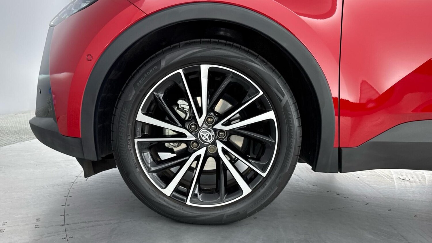 Used Toyota C-HR 2024 for sale - 76676603: Photo 18