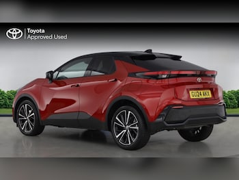 Used Toyota C-HR 2024 for sale - 76676603: Photo