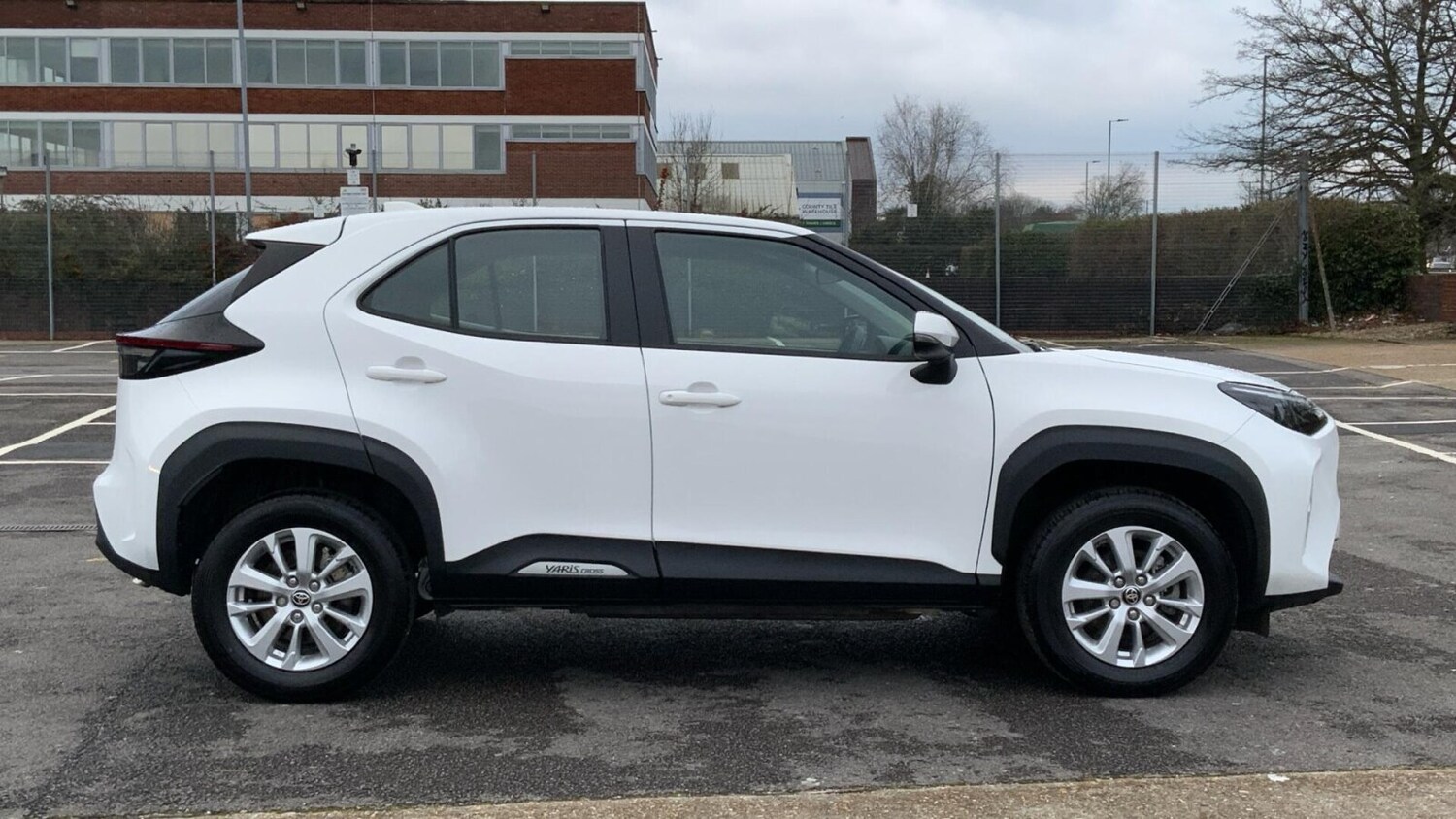 Used Toyota Yaris Cross 2025 for sale - 77635440: Photo 20