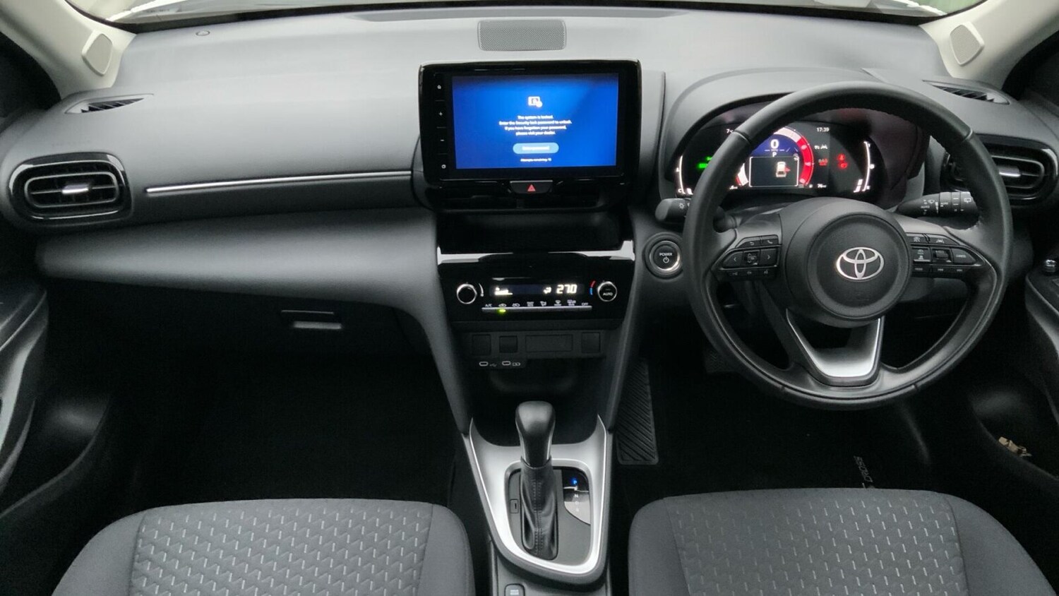 Used Toyota Yaris Cross 2025 for sale - 77635440: Photo 7