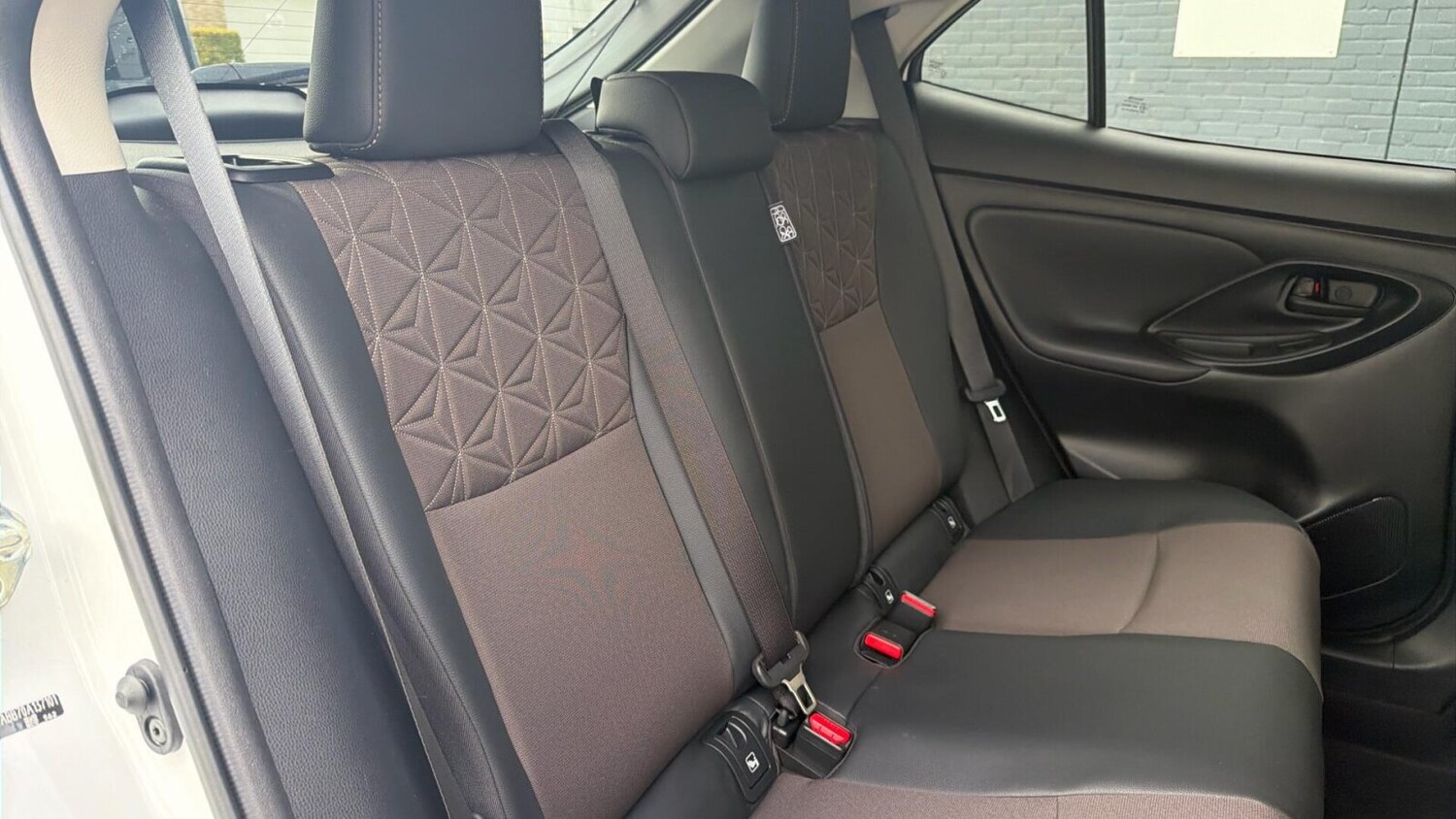 Used Toyota Yaris Cross 2023 for sale - 76676535: Photo 12