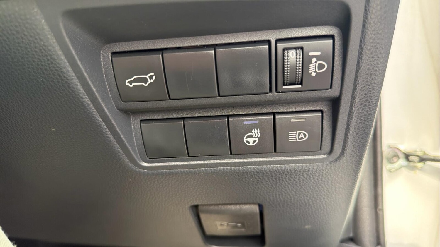 Used Toyota Yaris Cross 2023 for sale - 76676535: Photo 24