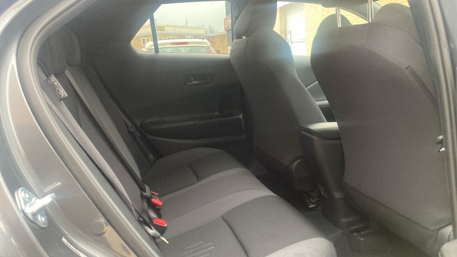 Used Toyota C-HR 2024 for sale - 77906796: Photo 16