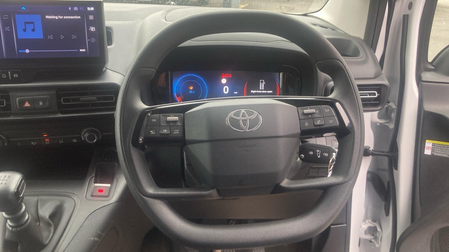 Used Toyota ProAce 2024 for sale - 76677170: Photo 8