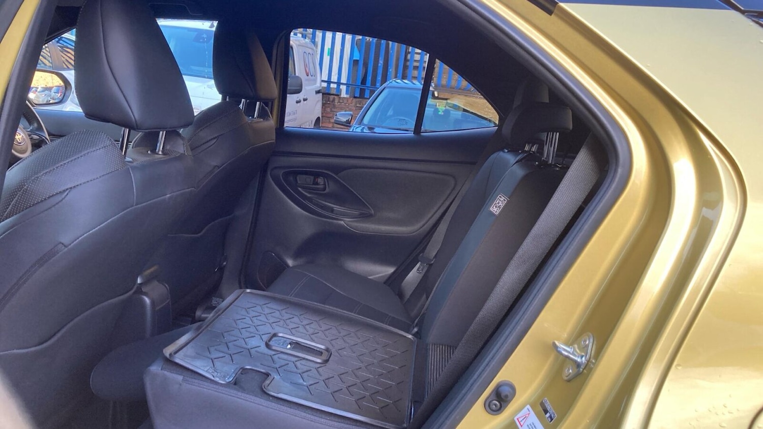 Used Toyota Yaris Cross 2022 for sale - 77077199: Photo 23