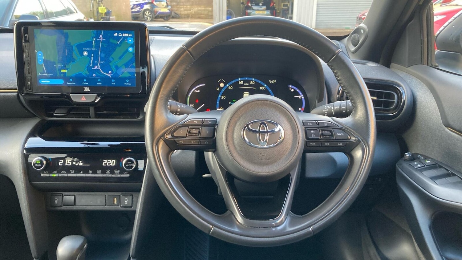 Used Toyota Yaris Cross 2022 for sale - 77077199: Photo 8