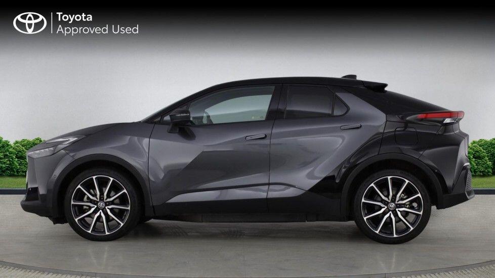 Used Toyota C-HR 2024 for sale - 77931611: Photo 5
