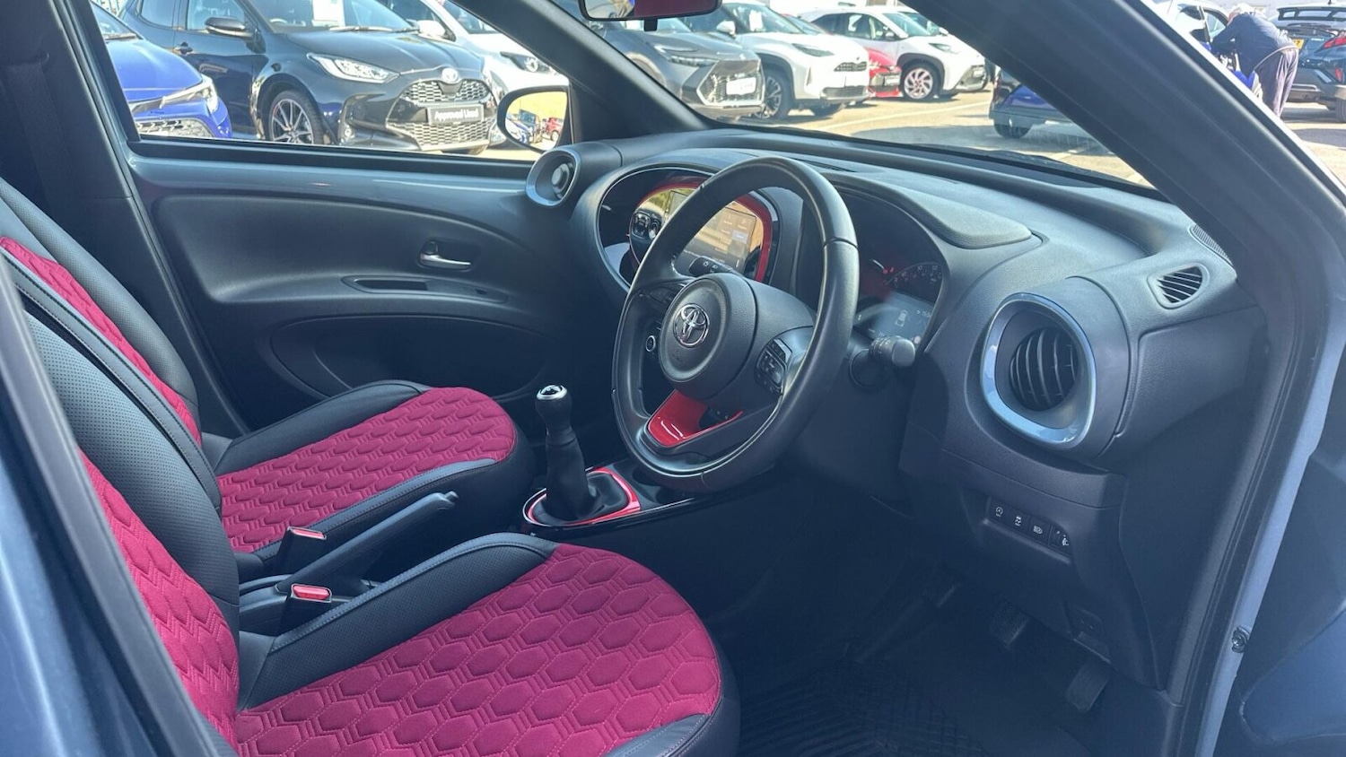 Used Toyota Aygo X 2023 for sale - 76675995: Photo 11