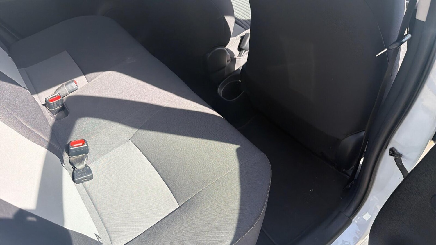 Used Toyota Yaris 2018 for sale - 78198604: Photo 16