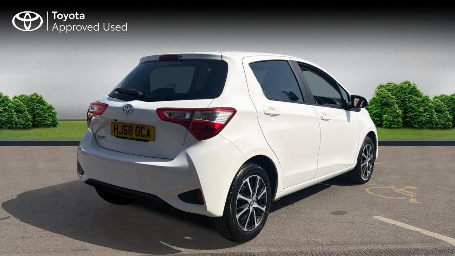 Used Toyota Yaris 2018 for sale - 78198604: Photo 2