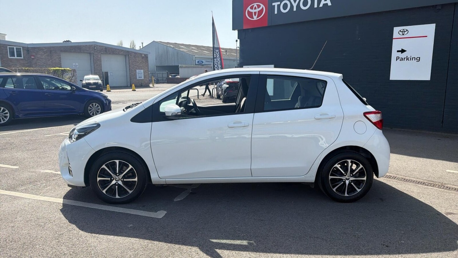 Used Toyota Yaris 2018 for sale - 78198604: Photo 25