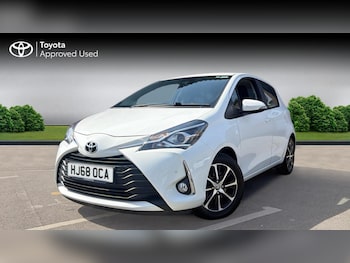 Used Toyota Yaris 2018 for sale - 78198604: Photo