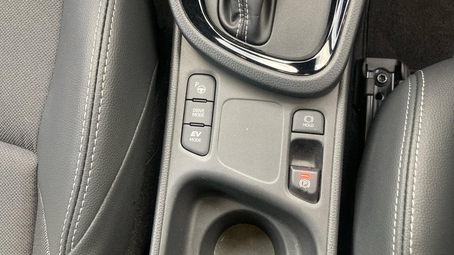 Used Toyota Yaris Cross 2025 for sale - 76679163: Photo 24