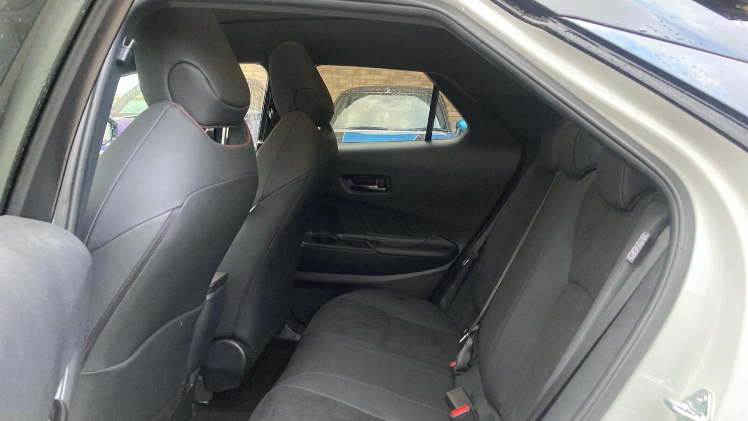 Used Toyota C-HR 2025 for sale - 76680188: Photo 24