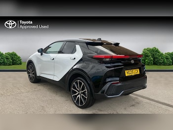 Used Toyota C-HR 2025 for sale - 76680188: Photo