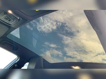 Used Toyota Yaris Cross 2024 for sale - 78370172: Photo