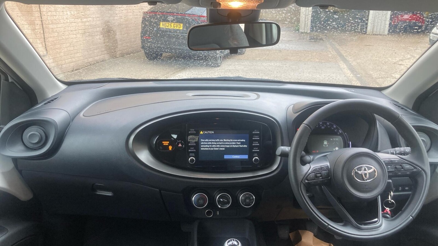 Used Toyota Aygo X 2022 for sale - 76674606: Photo 5