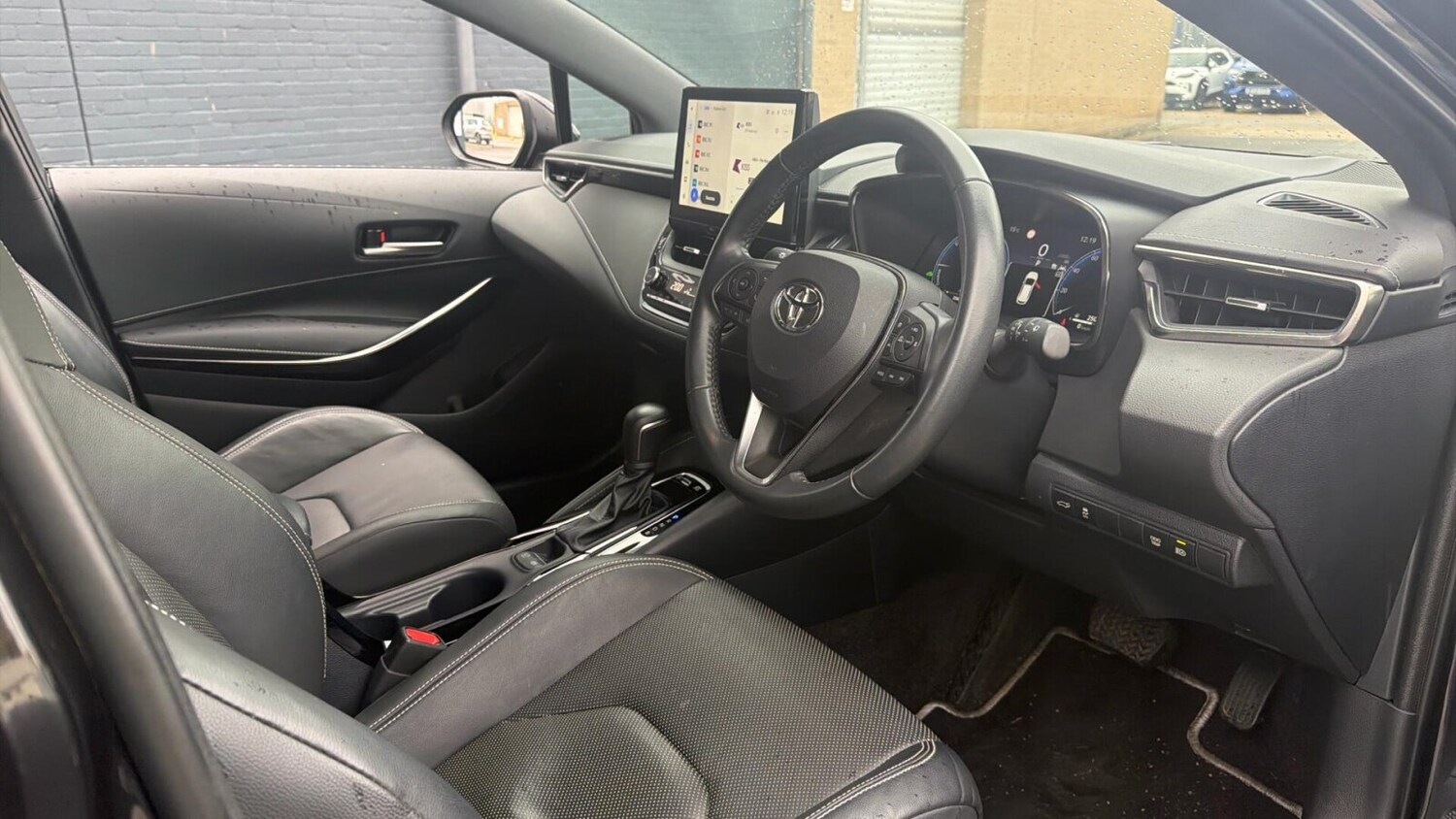 Used Toyota Corolla 2023 for sale - 76676560: Photo 11