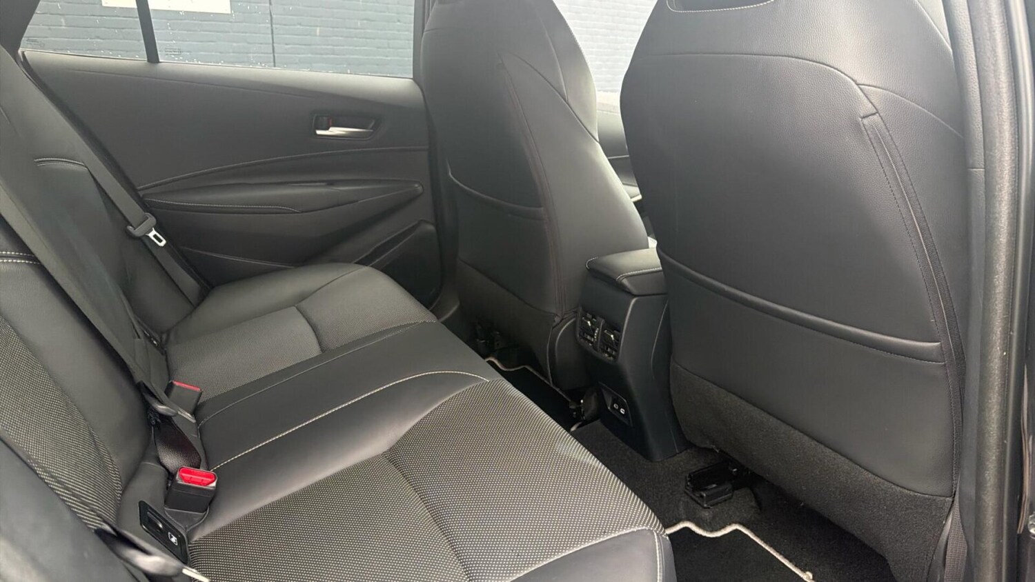 Used Toyota Corolla 2023 for sale - 76676560: Photo 13