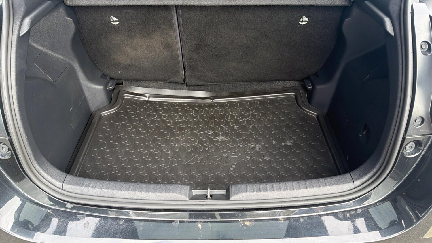 Used Toyota Yaris 2023 for sale - 76676190: Photo 14