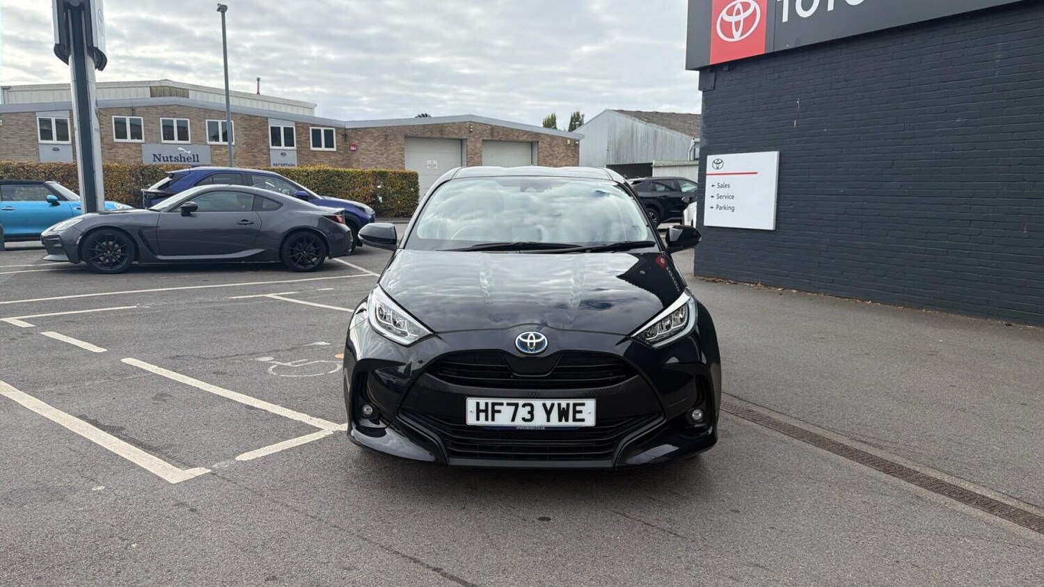 Used Toyota Yaris 2023 for sale - 76676190: Photo 15