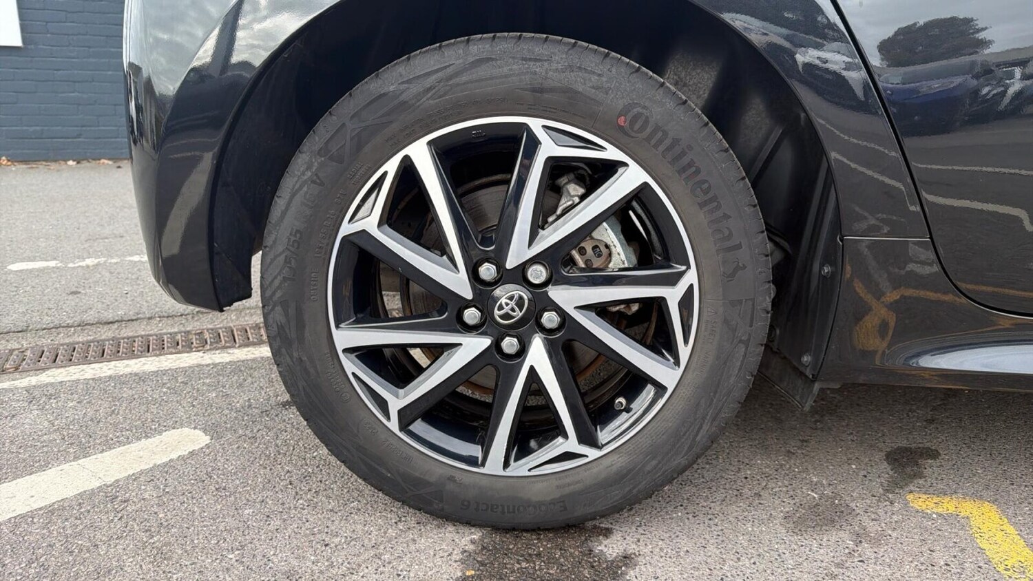 Used Toyota Yaris 2023 for sale - 76676190: Photo 18