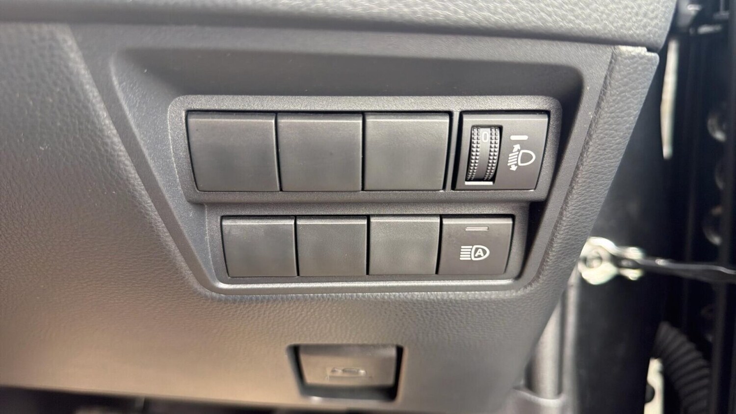 Used Toyota Yaris 2023 for sale - 76676190: Photo 21