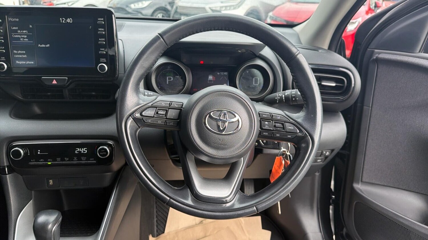Used Toyota Yaris 2023 for sale - 76676190: Photo 6