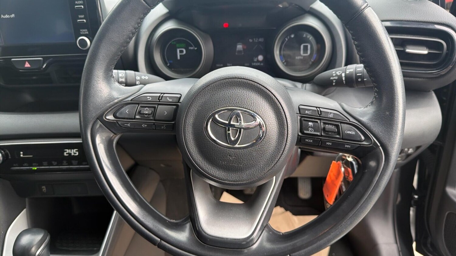 Used Toyota Yaris 2023 for sale - 76676190: Photo 8