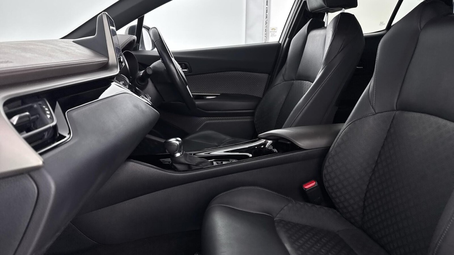 Used Toyota C-HR 2022 for sale - 76791773: Photo 10