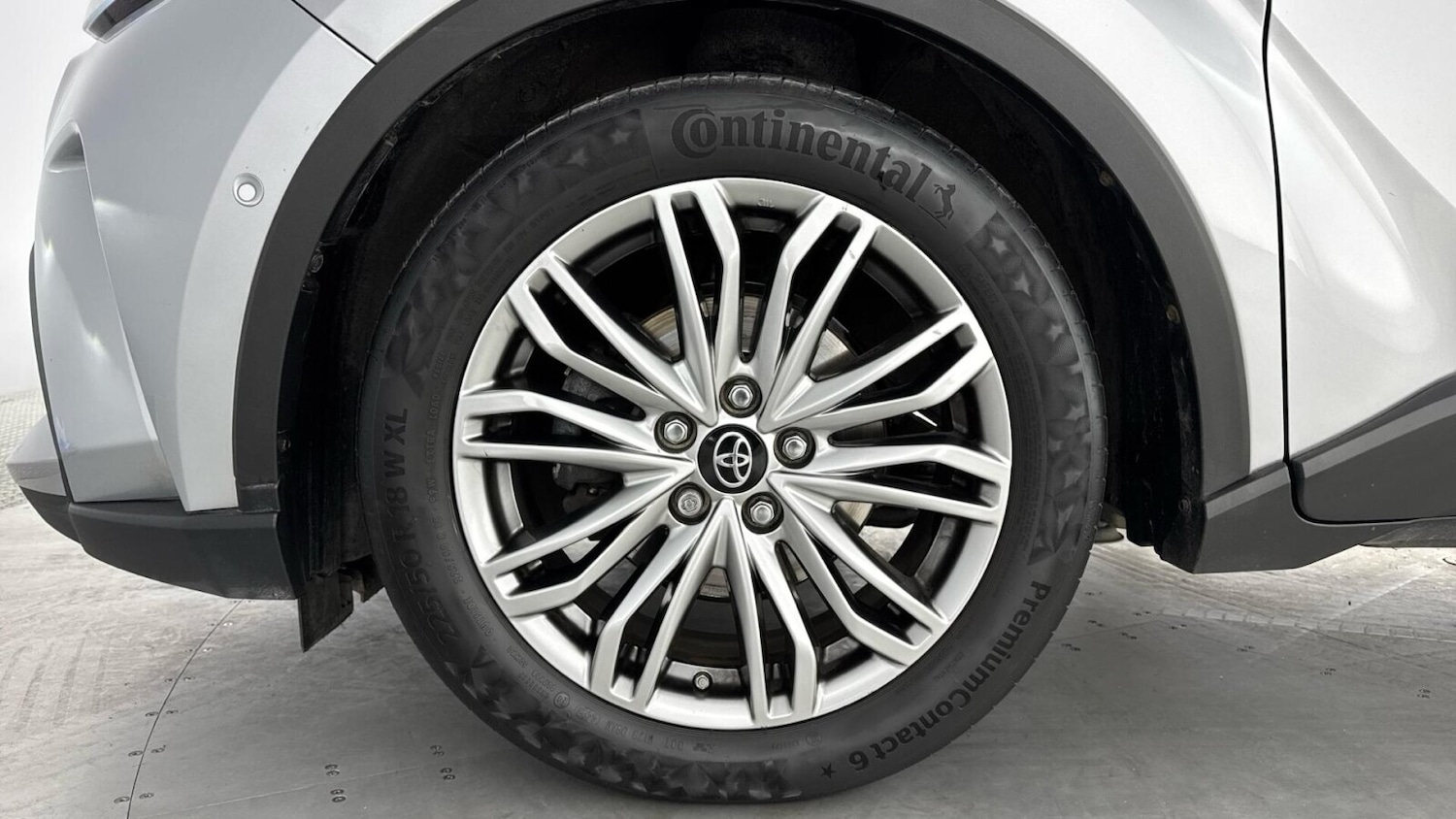 Used Toyota C-HR 2022 for sale - 76791773: Photo 18