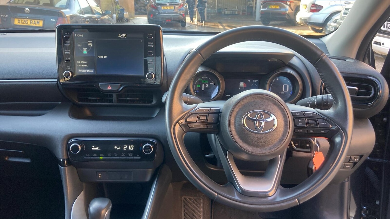 Used Toyota Yaris 2023 for sale - 77932871: Photo 9