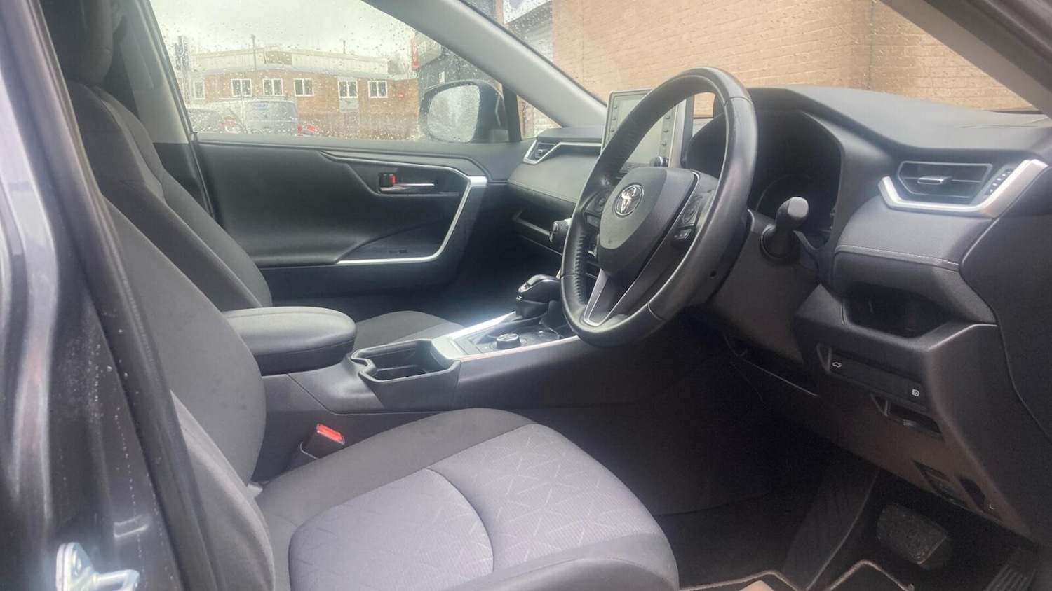 Used Toyota RAV4 2021 for sale - 77528667: Photo 15