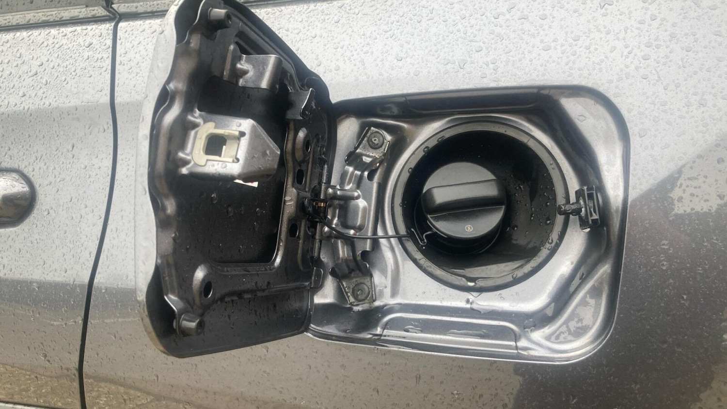 Used Toyota RAV4 2021 for sale - 77528667: Photo 24