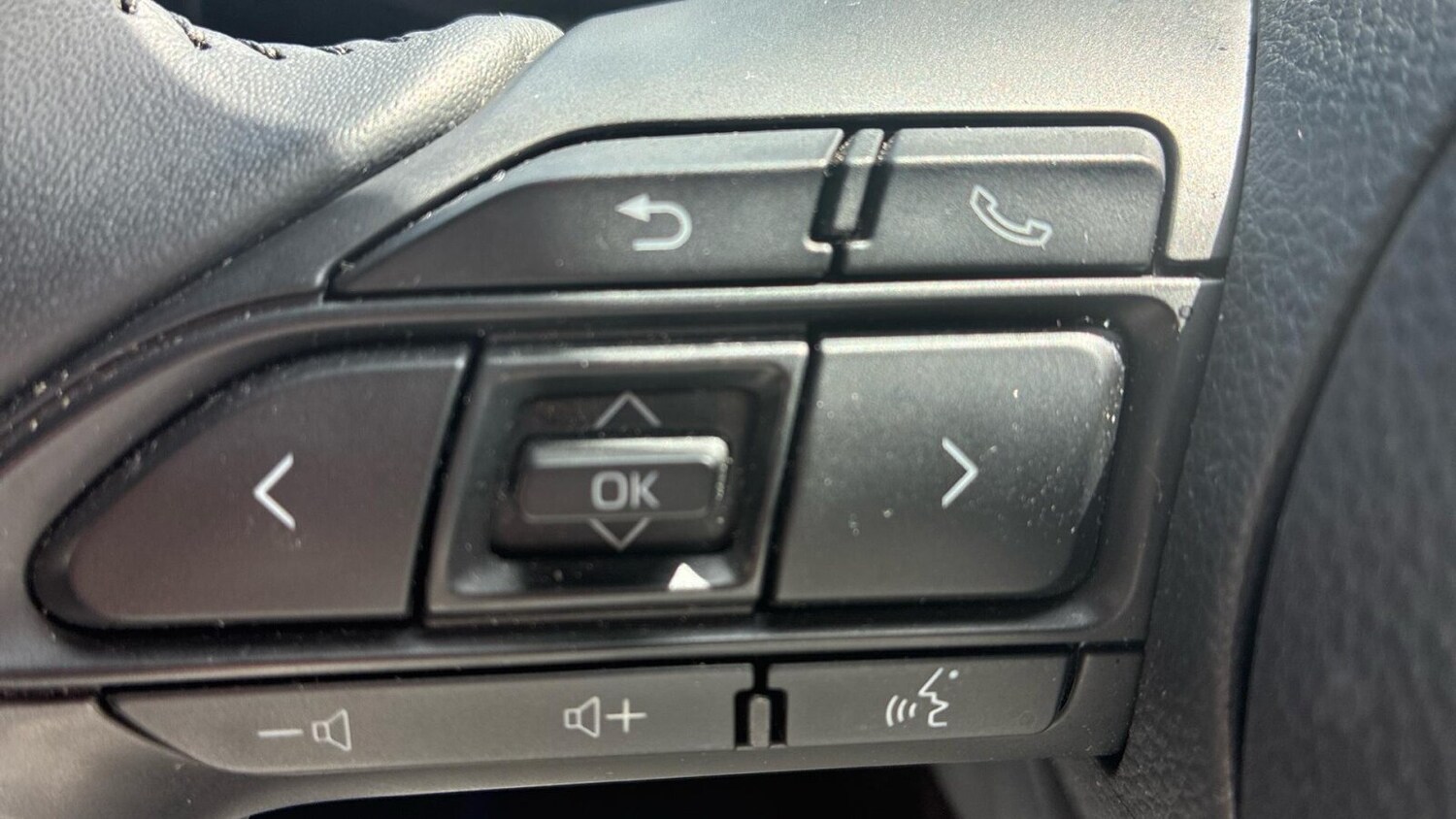 Used Toyota Aygo X 2024 for sale - 76677674: Photo 24