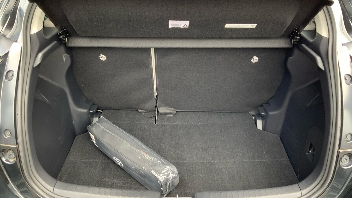 Used Toyota Yaris 2023 for sale - 77311461: Photo 18