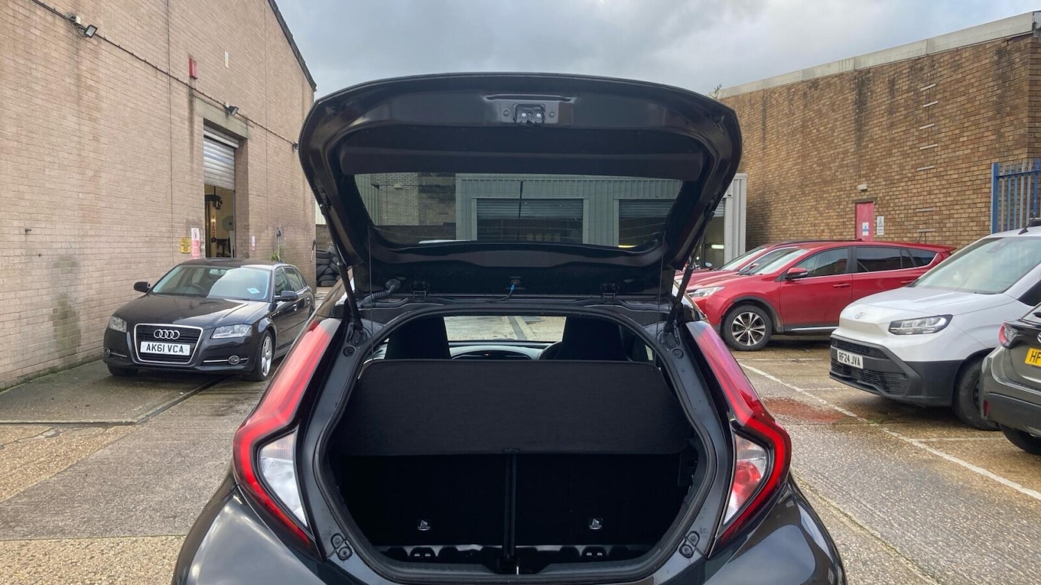 Used Toyota Aygo X 2025 for sale - 76931530: Photo 15