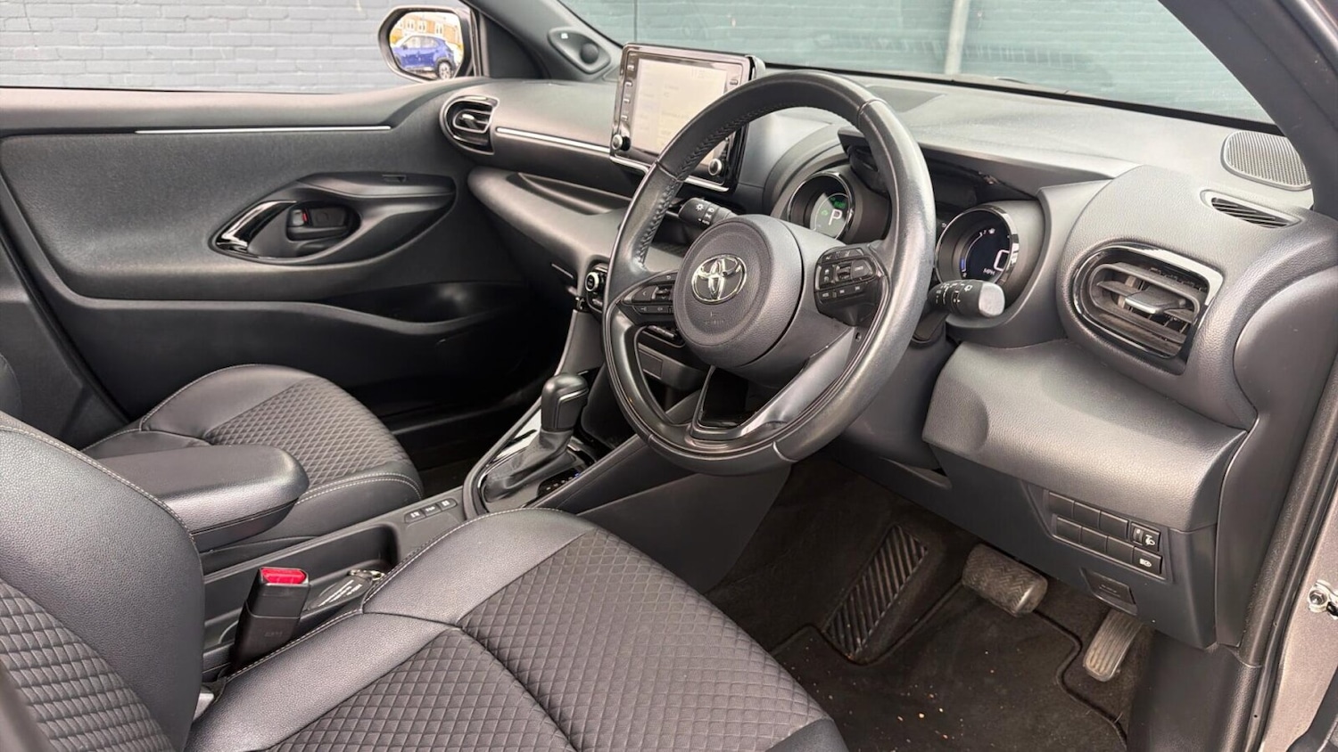 Used Toyota Yaris 2022 for sale - 76791776: Photo 11