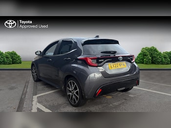 Used Toyota Yaris 2022 for sale - 76791776: Photo