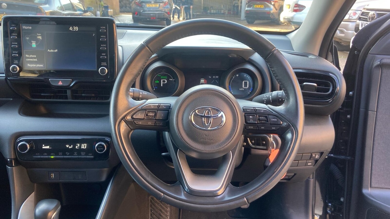 Used Toyota Yaris 2023 for sale - 78169243: Photo 11