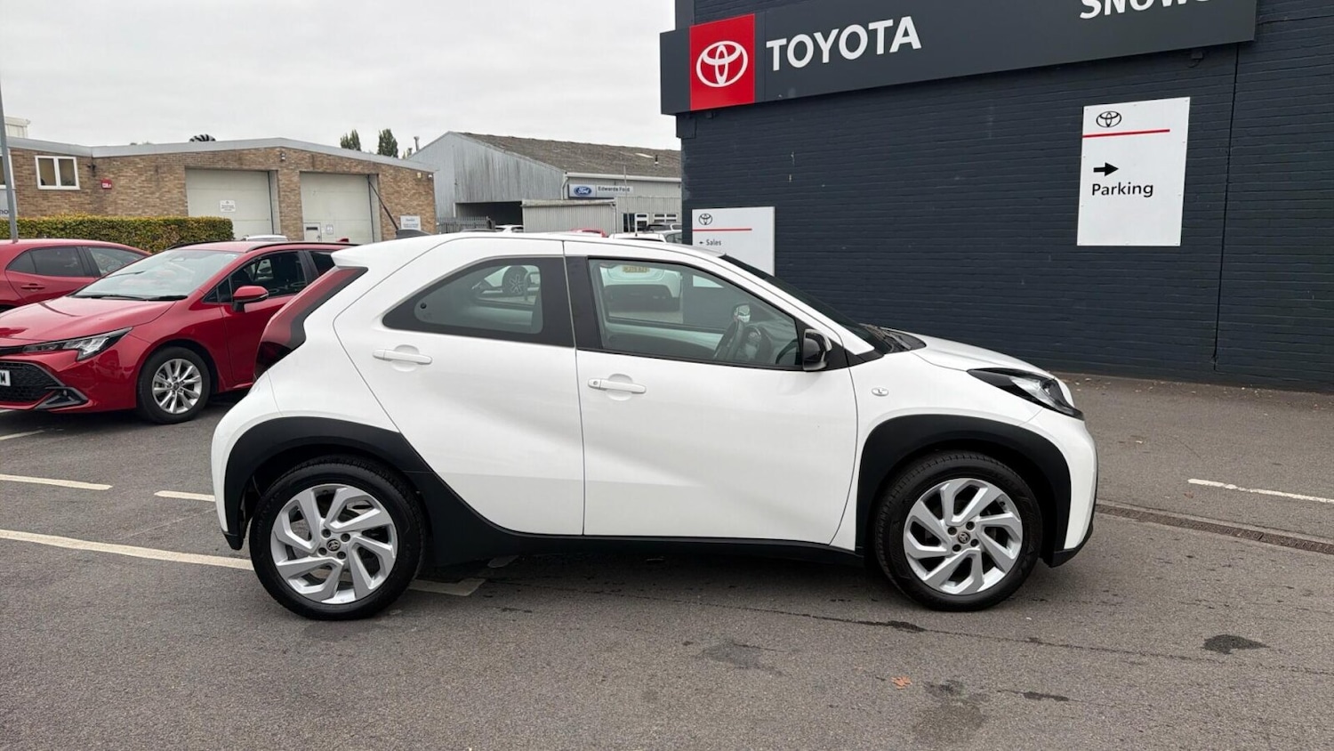 Used Toyota Aygo X 2022 for sale - 76674362: Photo 16
