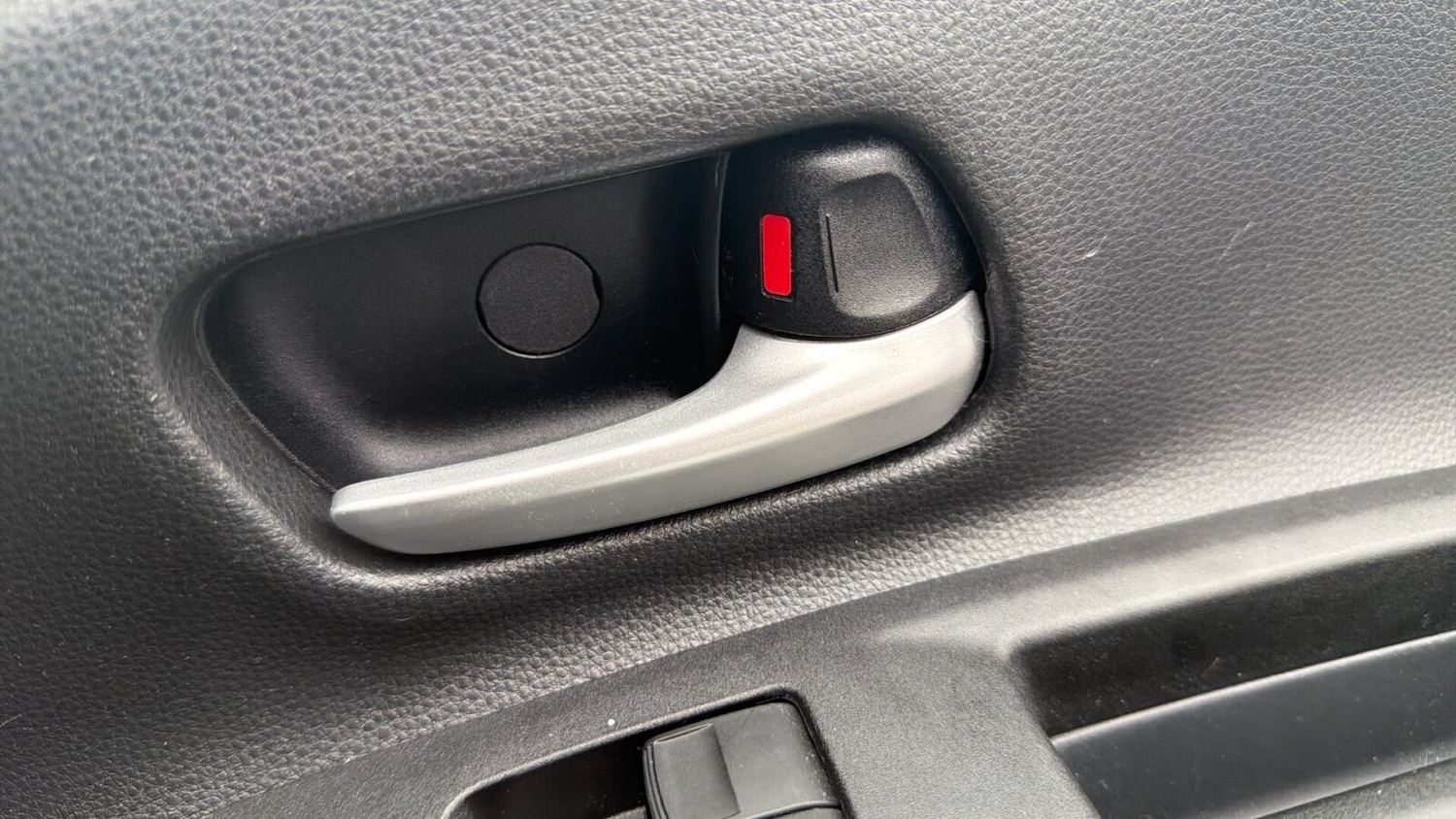 Used Toyota Aygo X 2022 for sale - 76674362: Photo 21