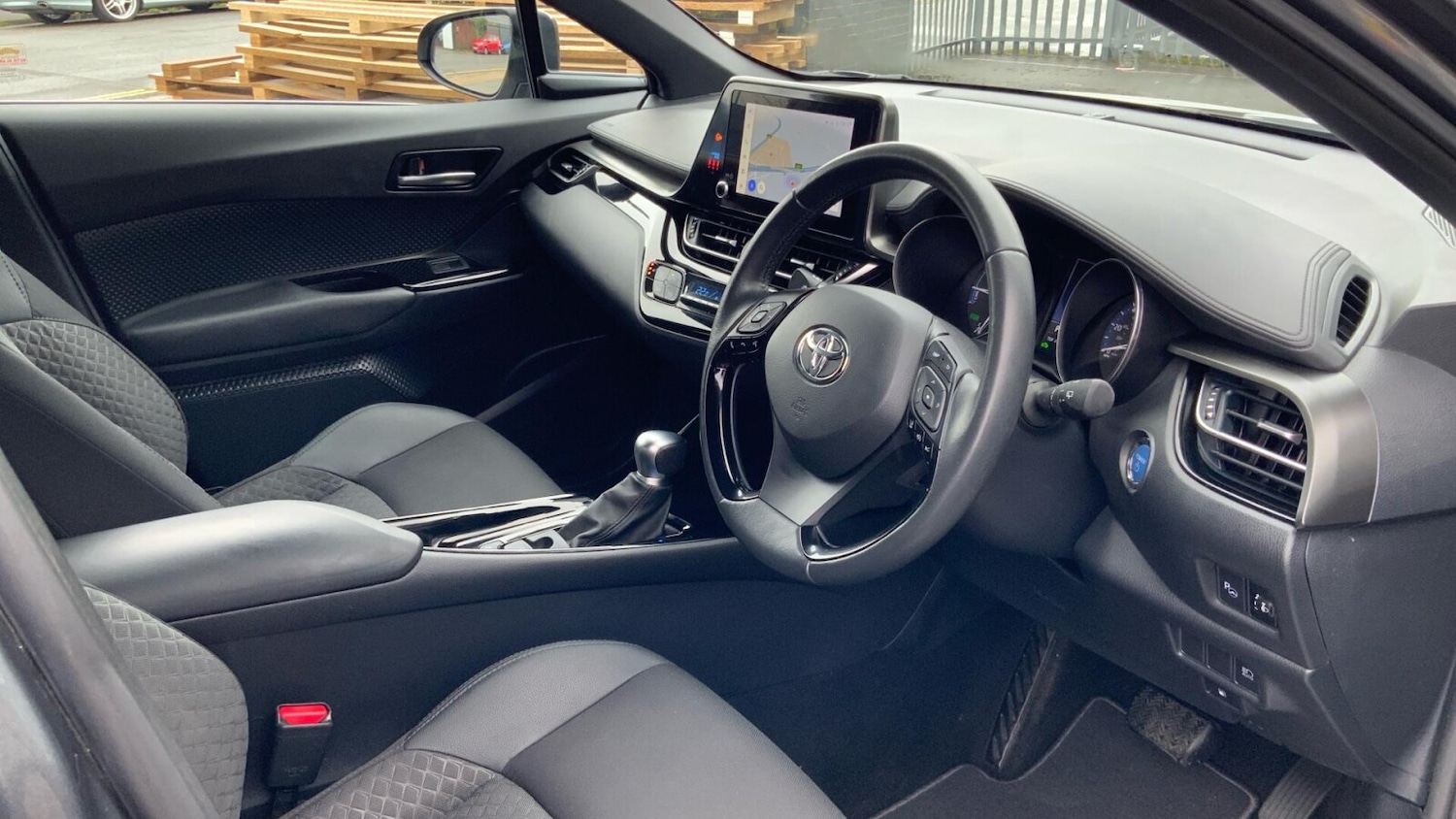 Used Toyota C-HR 2022 for sale - 77650206: Photo 15