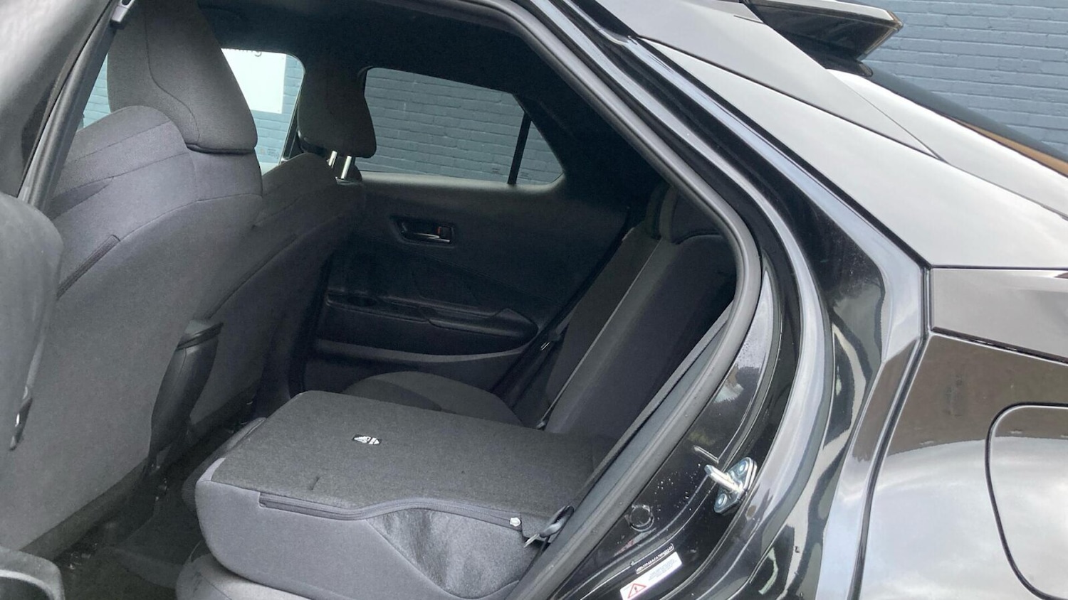 Used Toyota C-HR 2024 for sale - 77045641: Photo 23