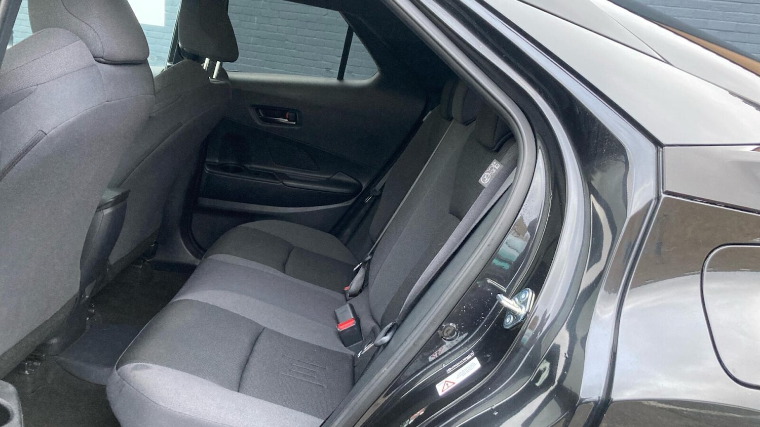 Used Toyota C-HR 2024 for sale - 77045641: Photo 24