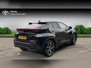 Used Toyota C-HR 2024 for sale - 77045641: Photo