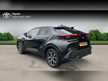 Used Toyota C-HR 2024 for sale - 77045641: Photo